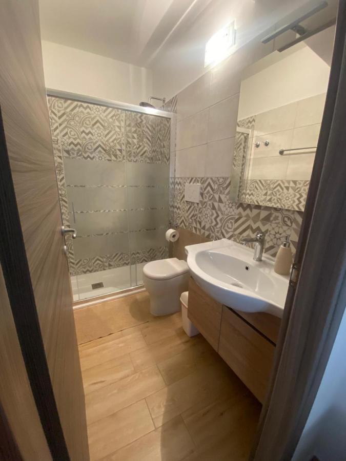 Via Mentana Hotell Baunei Exteriör bild